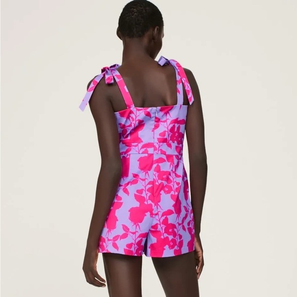 Slate & Willow Slate & Willow
Tie Shoulder Romper size 12. - Picture 3 of 11